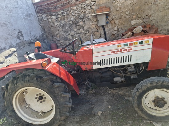 Tractor agrícola - Astoa - 4500D