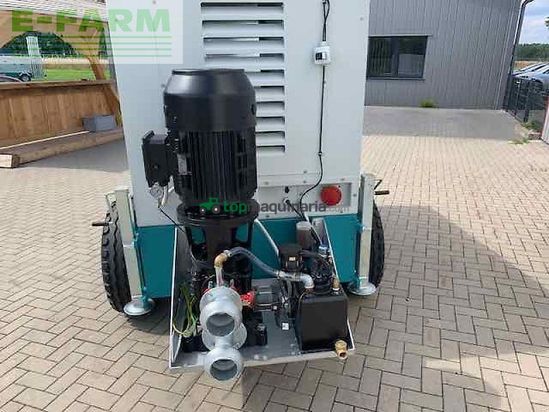Riego - Ferbo - fox beregnungspumpe mit 40 kva generator