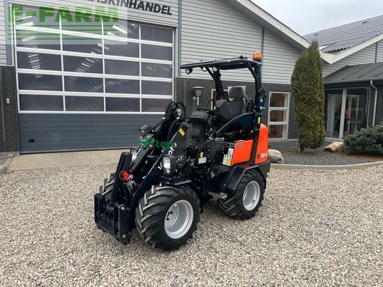 Minicargadora - Kubota - rt150-2 demo maskine med kun 38timer. som ny