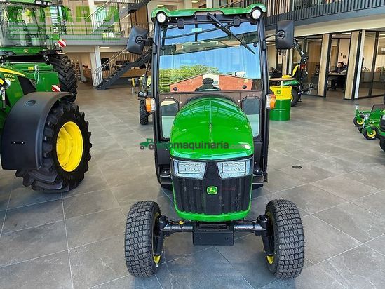 Tractor agrícola - John Deere - 2038r