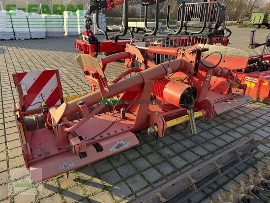 Grada rotativa - Pöttinger - lion 3000