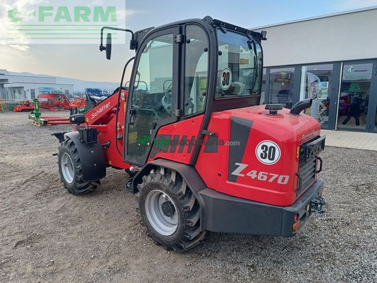 Minicargadora - Schaffer - 4670z