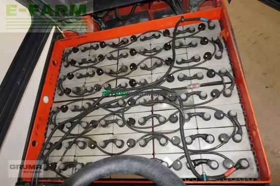 Elevadora - Linde - e 30/600 hl 387