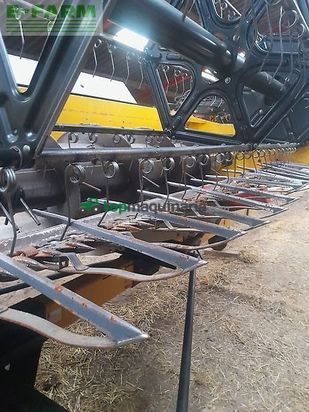 Cosechadora de Cereal - New Holland - cx 8060