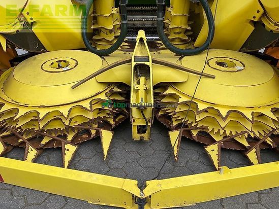 Cosechadora de Cereal - John Deere - 8200 i allrad