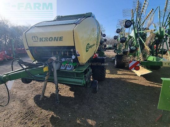 Empacadora gigant - Krone - comprima v 150 xc