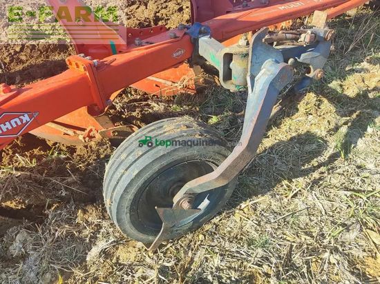 Arado - Kuhn - multi master 121