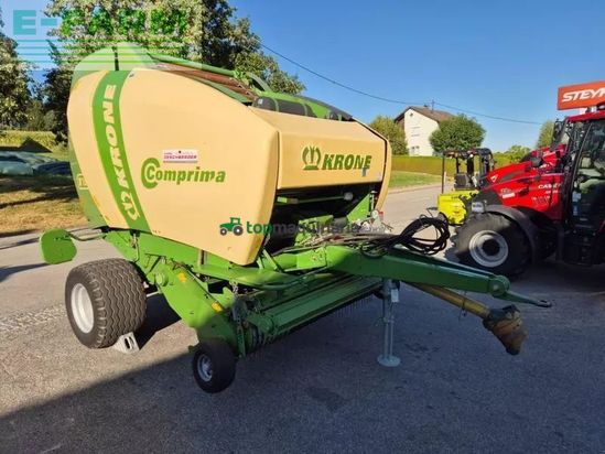 Empacadora gigant - Krone - comprima v150 rundballenpresse