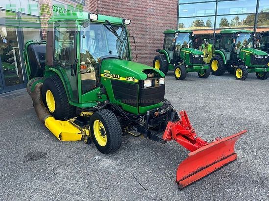Tractor agrícola - John Deere - 4200