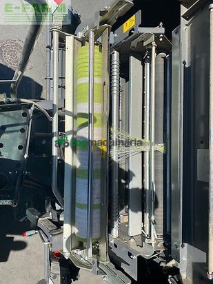 Empacadora gigant - Claas - variant 585 rc pro vorführmaschine