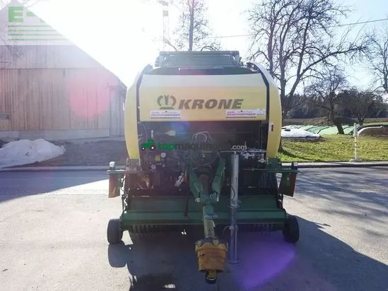 Empacadora gigant - Krone - fortima v 1800 mc rundballenpresse