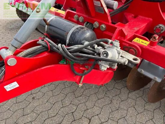 Grada rotativa - Unia - 6 m, bugseret