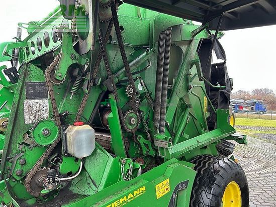 Empacadora gigant - John Deere - 990