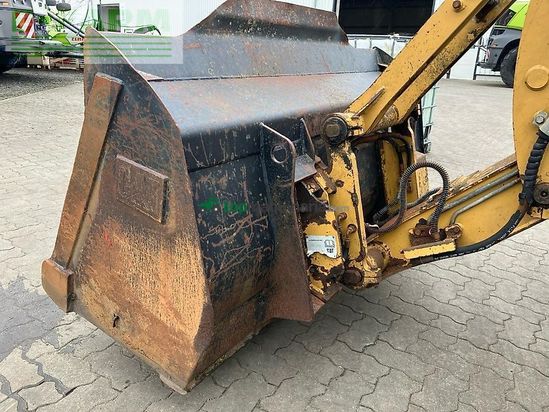 Minicargadora - Caterpillar - 906