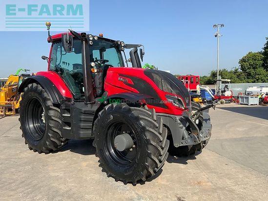 Tractor agrícola - Valtra - t235 active tractor (st25715)