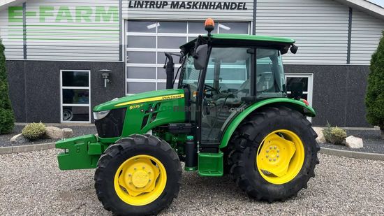 Tractor agrícola - John Deere - 5075e med aircondition og vendegear