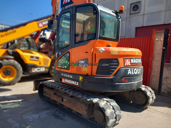 Miniexcavadora DOOSAN DX85R-3