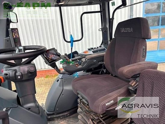 Tractor agrícola - Valtra - t 235 d 2a1