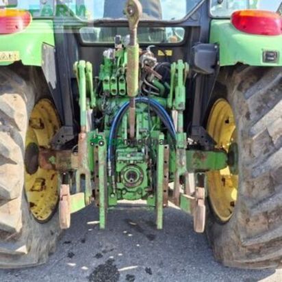 Tractor agrícola - John Deere - 5820