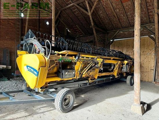 Cosechadora de Cereal - New Holland - cr 8.80 raupe 8,53m sw + sww