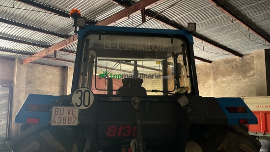 Tractor agrícola - Ebro - 8135 turbo