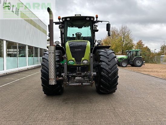 Tractor agrícola - Claas - xerion 3300 trac TRAC