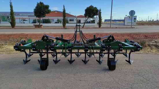 CULTIVADOR CHISEL DE 17 BRAZOS 40X30