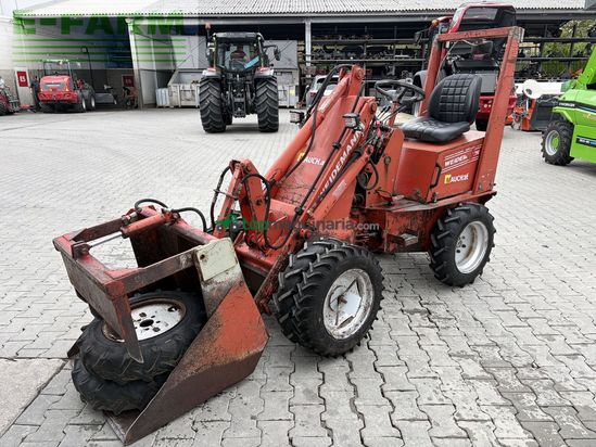 Minicargadora - Weidemann - 910 d/r mit kroko 800mm