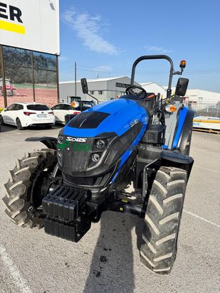 TRACTOR SOLIS S90 NUEVO 90CV 4X4 HIDRÁULICOS ENGANCHE DOBLE