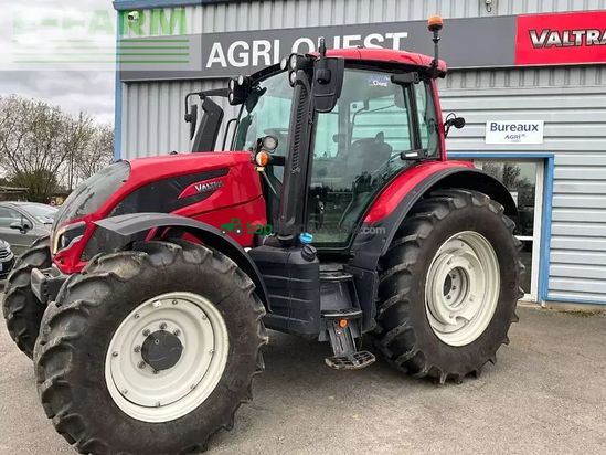 Tractor agrícola - Valtra - n135 h