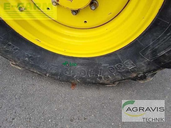 Cosechadora de Cereal - John Deere - 7400