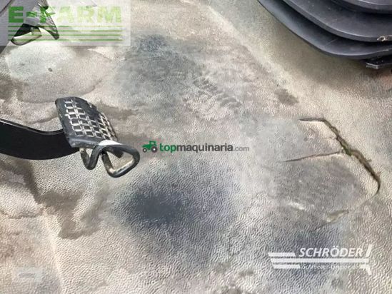 Tractor agrícola - Claas - arion 520 cebis