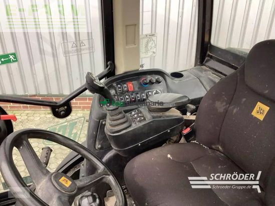 Minicargadora - JCB - tm 320 s | nur 2331 stunden !