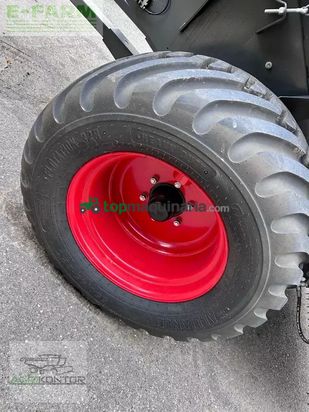 Empacadora gigant - Fendt - rotana 180v xtra cut welger