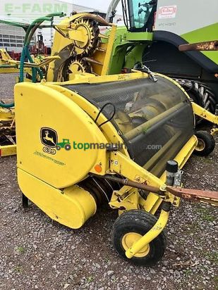 Cosechadora de Cereal - John Deere - 8400 i