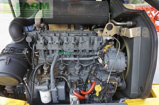 Minicargadora - kramer - 750