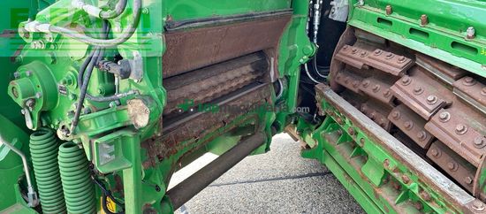Cosechadora de Cereal - John Deere - 9700