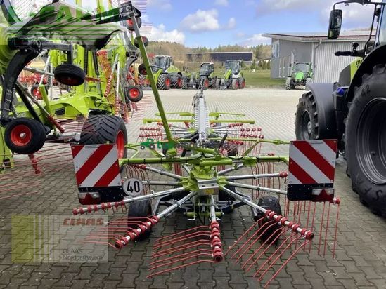 Rastrillo - Claas - liner 700 twin