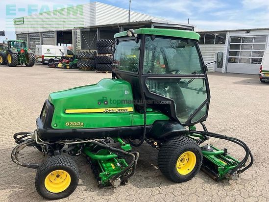 Cosechadora de Cereal - John Deere - 8700 a