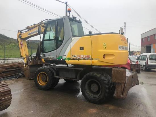 Excavadora NEW HOLLAND MH PLUS
