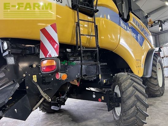 Cosechadora de Cereal - New Holland - cx 8060