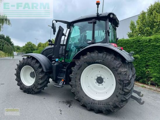 Tractor agrícola - Valtra - n135