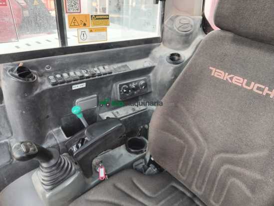 Miniexcavadora TAKEUCHI TB290