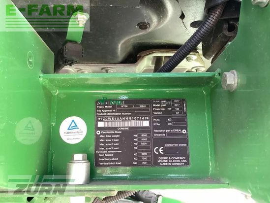 Cosechadora de Cereal - John Deere - w540