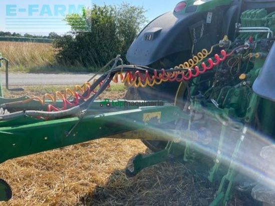 Empacadora gigant - John Deere - 990