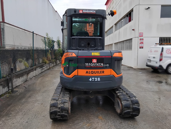 Miniexcavadora DEVELON DX50Z-7
