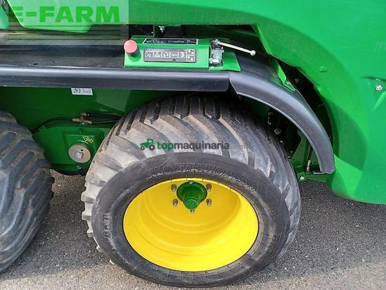Empacadora gigant - John Deere - c441r