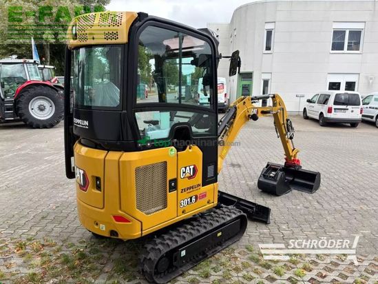 Excavadora - Caterpillar - 301.6