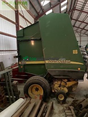Empacadora gigant - John Deere - 592