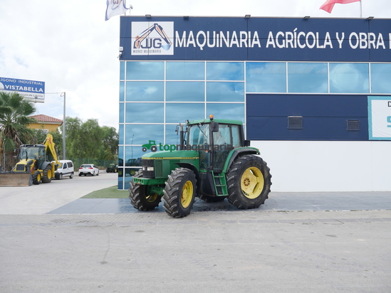 John Deere - 6900